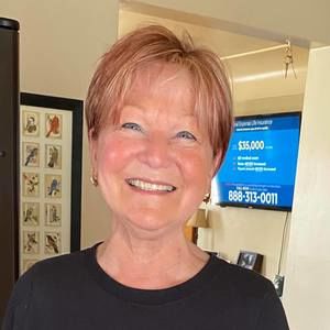 Meet your Posher, Joann